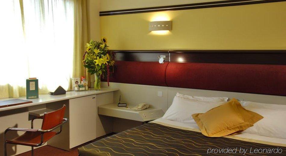 Nh Centro 4* Turín