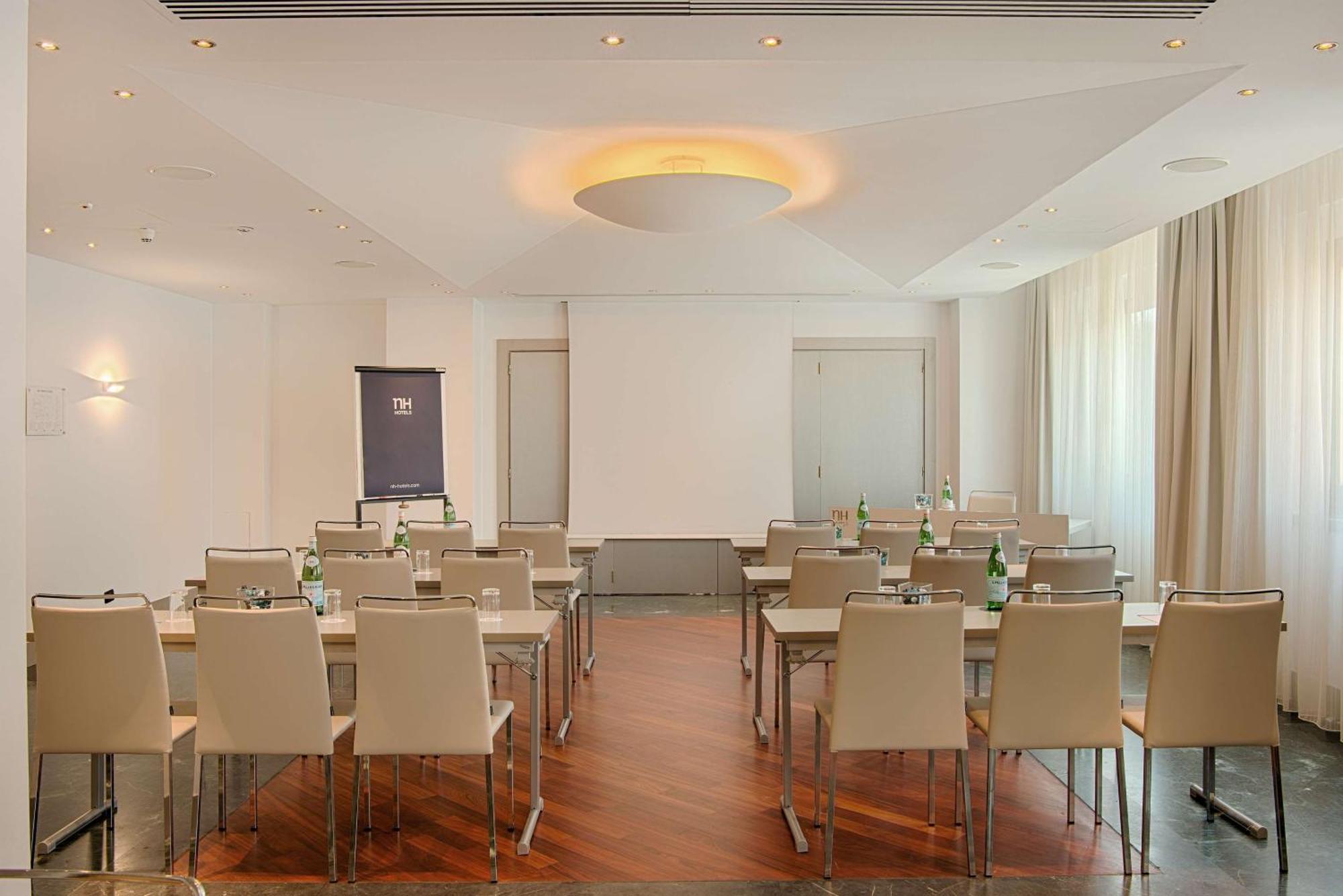Hotel Nh Centro 4*