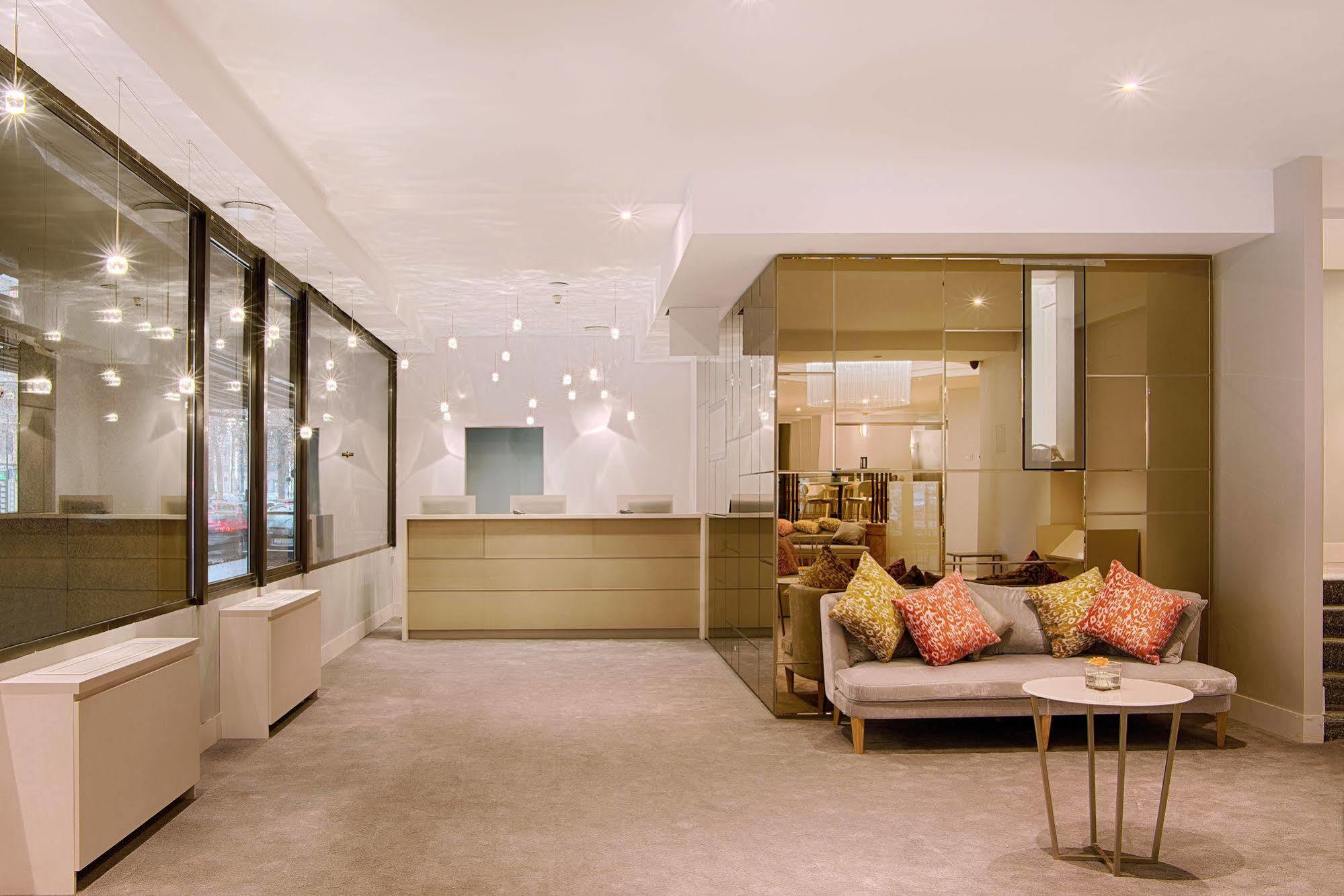 Hotel Nh Centro 4*